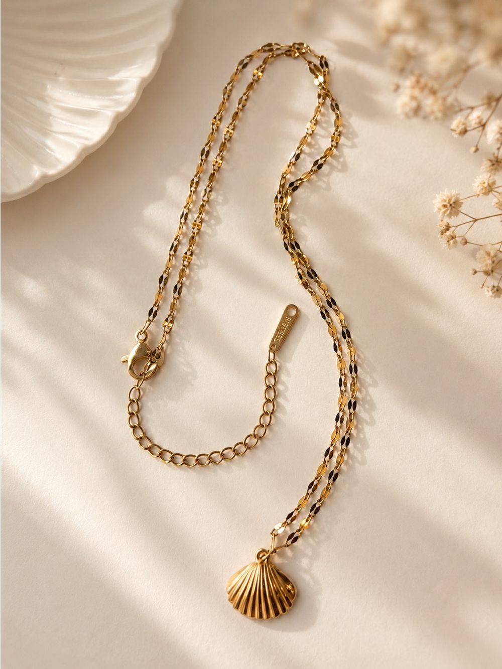 Gold Plated Shell Pendant Necklace - Stainless Steel